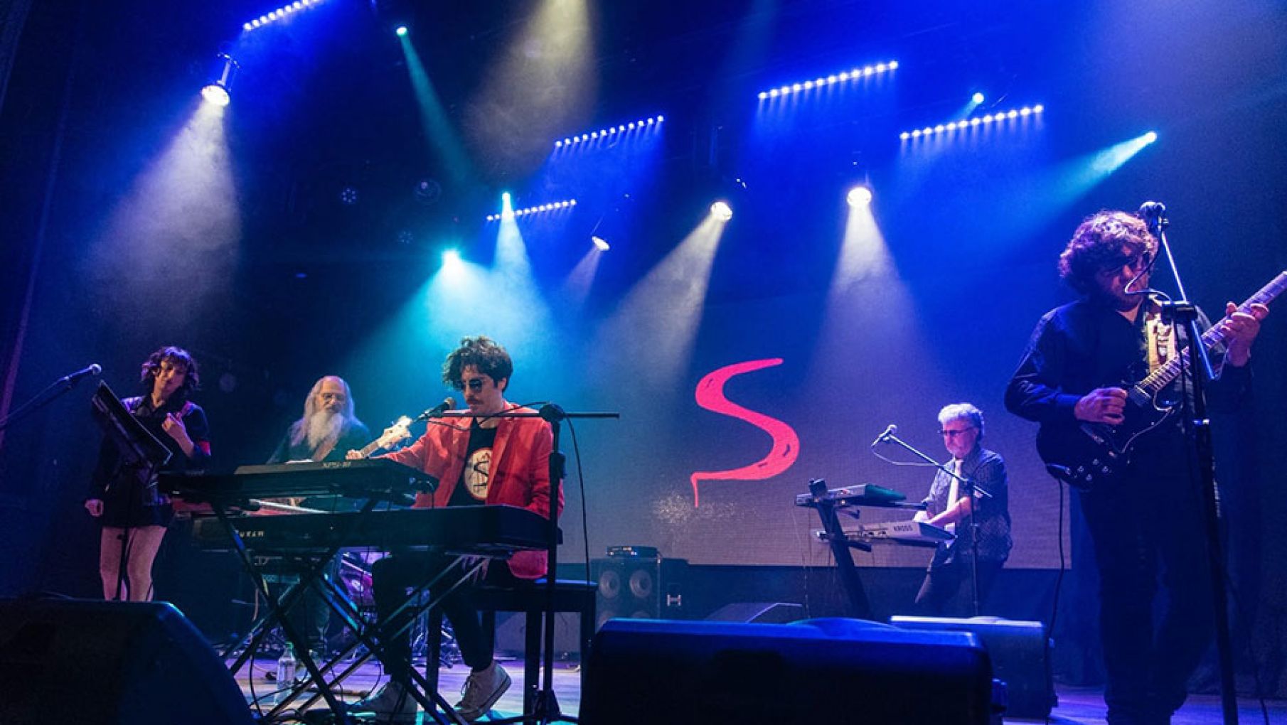 Los Salieris de Charly presentan "Esa extraña influencia" en Godoy Cruz